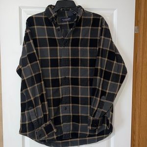 Men’s Roundtree & Yorke Plaid Flannel